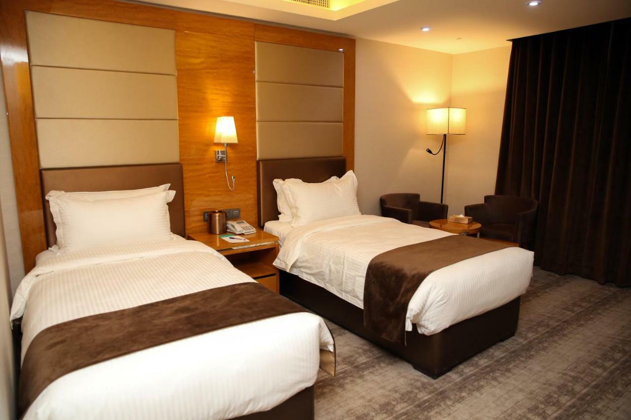 Gloria Hotel Amman Bagian luar foto