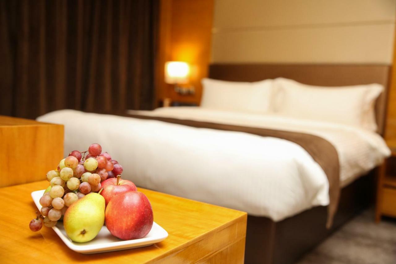 Gloria Hotel Amman Bagian luar foto