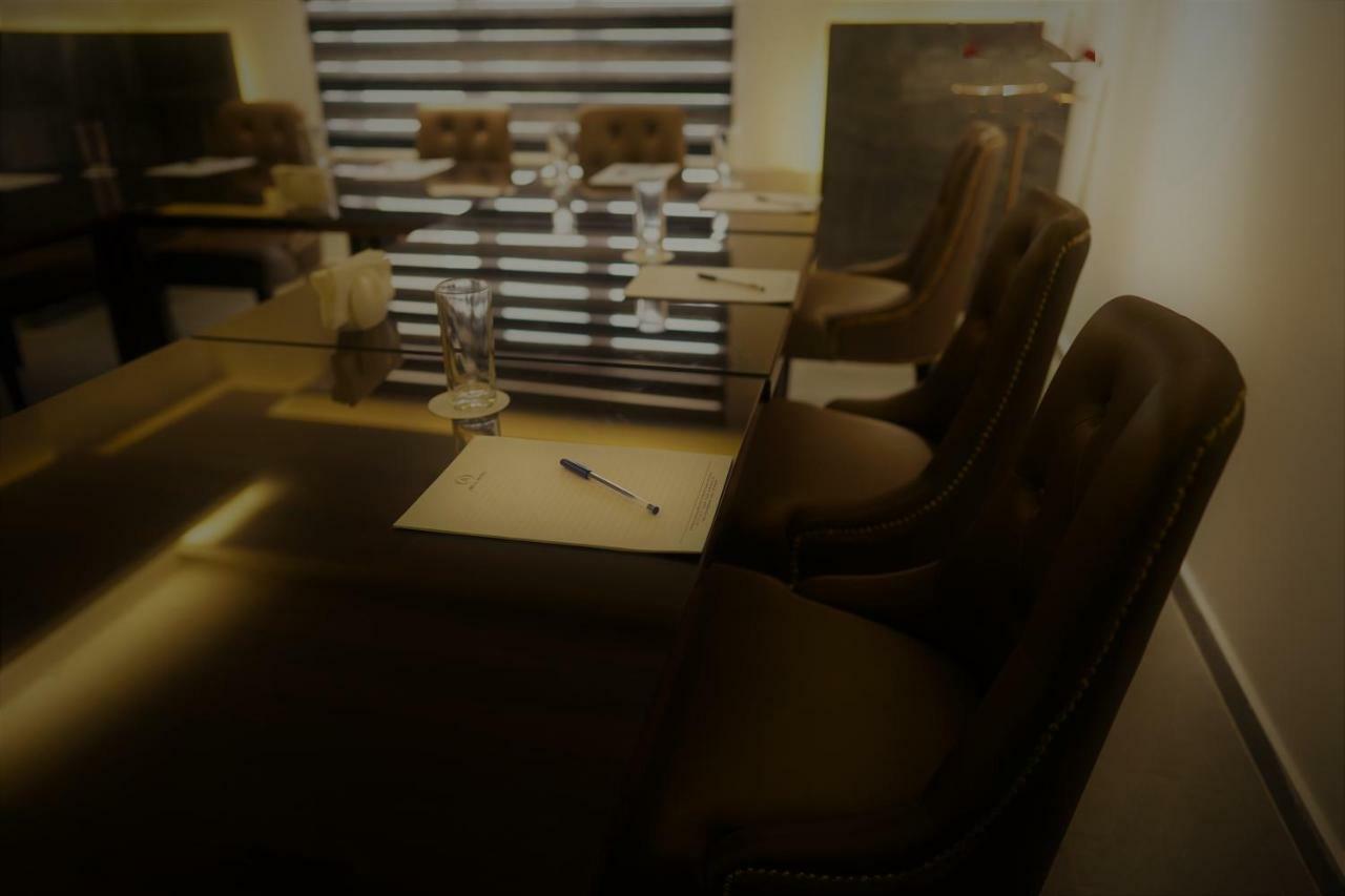 Gloria Hotel Amman Bagian luar foto